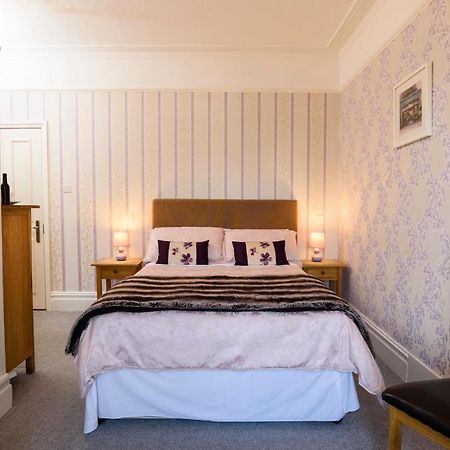 Crossroads Hotel Борнмут Экстерьер фото